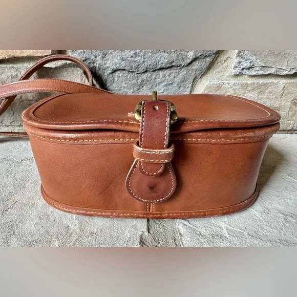 COACH Rare Vintage Saddle Bag in British Tan EUC - Picture 7 of 16